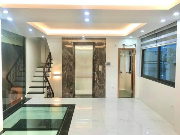 Bán nhà 7 tầng vị trí trung tâm tại Phường Thanh Nhàn, Hai Bà Trưng, Hà Nội